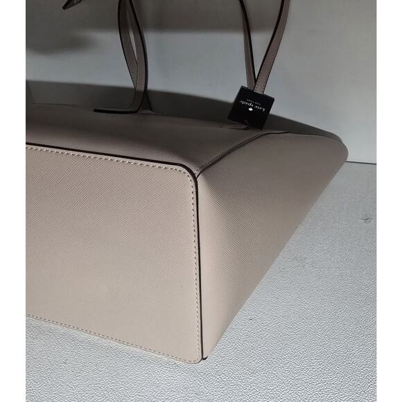 Kate Spade Dana Tote Saffiano Warm Beige Purse KB617 Bag Charm NWT $359 - Picture 11 of 13